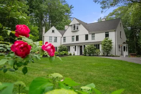 153 Ridgeway Rd, Weston, MA 02493