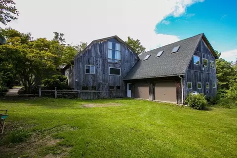 14 South Rd, Heath, MA 01346