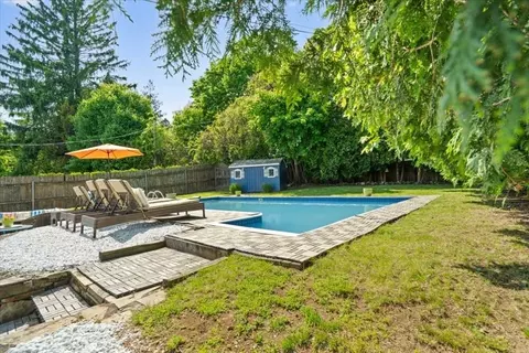 Exterior - 4 Van St, Worcester, MA 01602 photo 6 of 7