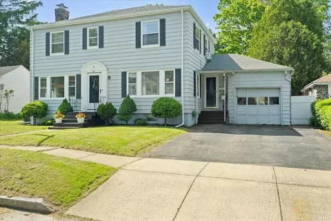 Exterior - 4 Van St, Worcester, MA 01602 photo 2 of 7