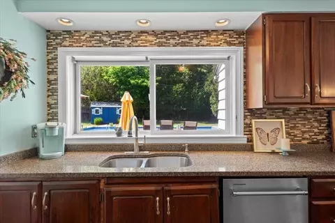 Kitchen - 4 Van St, Worcester, MA 01602 photo 3 of 5