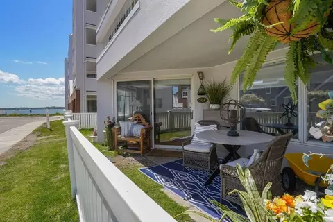 1 Commodore Ct #104, Hull, MA 02045 photo 3