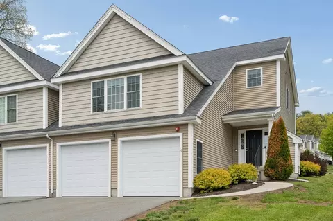 7 Luka Dr #7, Grafton, MA 01519