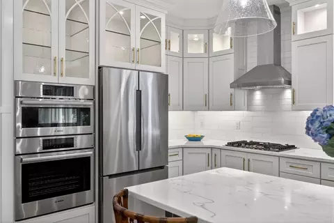 535 Main St, Barnstable, MA 02635 photo 7