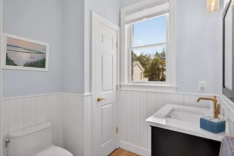 535 Main St, Barnstable, MA 02635 photo 19