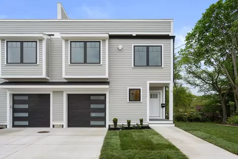 71 Mystic St #71, Arlington, MA 02474