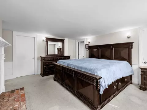 Bedroom - 549 Main St, Townsend, MA 01474 photo 8 of 10
