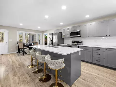 Kitchen - 549 Main St, Townsend, MA 01474 photo 3 of 3
