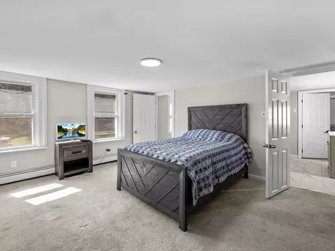 Bedroom - 549 Main St, Townsend, MA 01474 photo 5 of 10