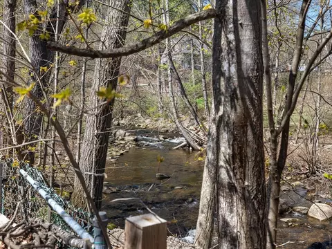 View/Area - 549 Main St, Townsend, MA 01474 photo 1 of 3