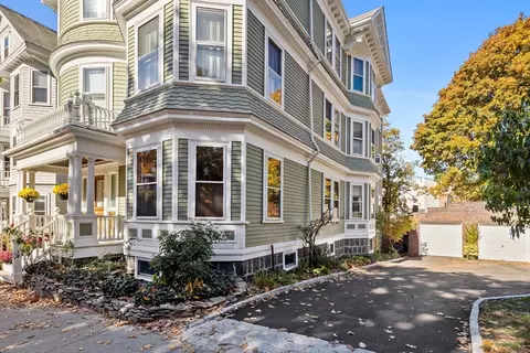 255 Walnut St #B, Brookline, MA 02445 photo 19
