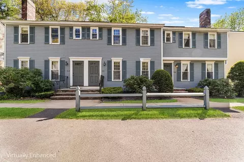 905 Wellman Ave #905, Chelmsford, MA 01863