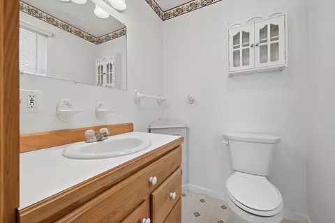 Bath - 30 Jesse Rd, Dudley, MA 01571 photo 1 of 2