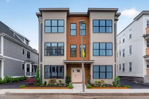 54 Dorset St #4, Boston, MA 02125