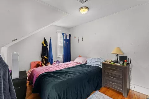 Bedroom - 15 Steele St, Worcester, MA 01607 photo 6 of 6