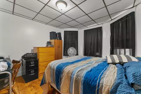 Bedroom - 15 Steele St, Worcester, MA 01607 photo 3 of 6