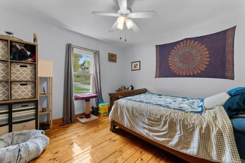 Bedroom - 15 Steele St, Worcester, MA 01607 photo 2 of 6