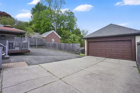 Exterior - 146 Bellevue Ave, Springfield, MA 01108 photo 3 of 6
