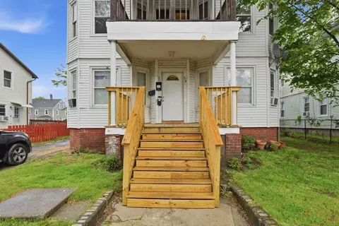 57-59 Pomona St, Springfield, MA 01108 photo 3