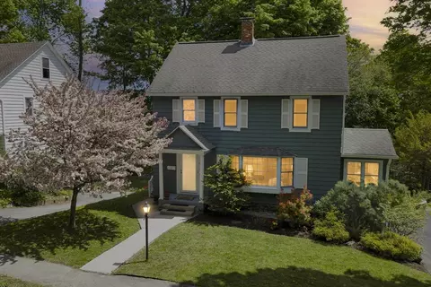 71 Morningside Rd, Worcester, MA 01602