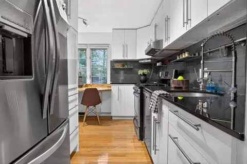 Kitchen - 4 Oak Ridge Dr #6, Maynard, MA 01754 photo 3 of 4