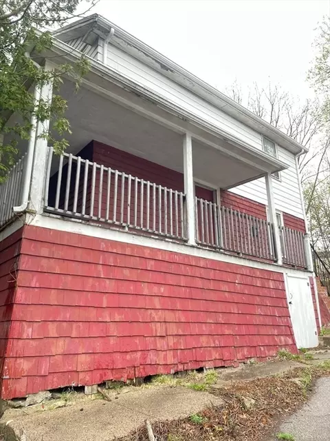 76 Maverick St, Dedham, MA 02026 photo 3