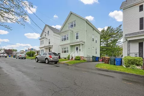 105 Andrews, Fall River, MA 02724