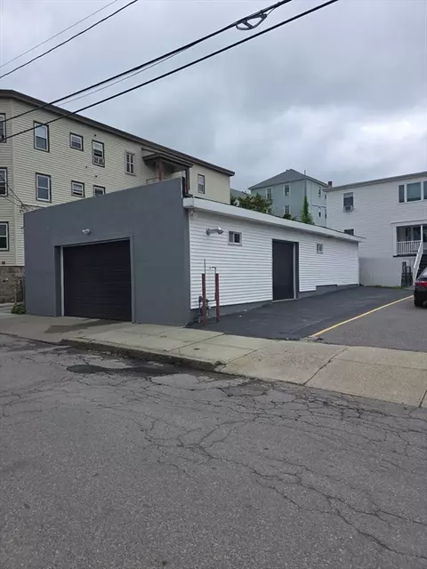 Exterior - 430 Alden St, Fall River, MA 02723 photo 8 of 8
