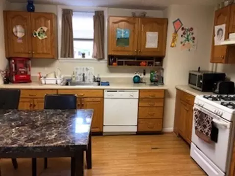 58 Union St, Everett, MA 02149 photo 2