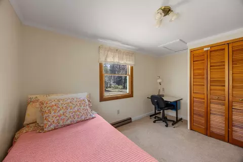 Bedroom - 5 Weir Rd, Eastham, MA 02642 photo 5 of 6