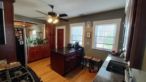 Kitchen - 42 Freeman Ave, Everett, MA 02149 photo 4 of 6