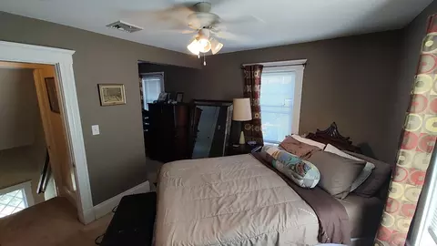 Bedroom - 42 Freeman Ave, Everett, MA 02149 photo 2 of 6