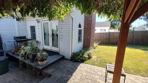 Exterior - 42 Freeman Ave, Everett, MA 02149 photo 7 of 7