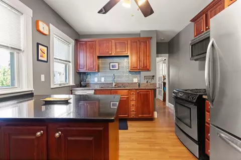 Kitchen - 42 Freeman Ave, Everett, MA 02149 photo 4 of 6