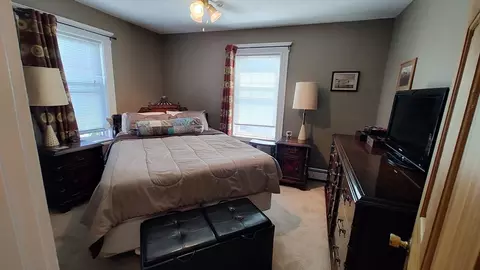 Bedroom - 42 Freeman Ave, Everett, MA 02149 photo 1 of 6