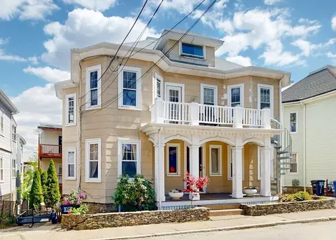 8 Douglas Ave, Somerville, MA 02145