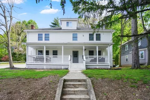 1537 N Main St, Palmer, MA 01069