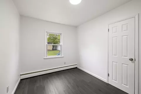 376 Hermitage Dr, Springfield, MA 01129 photo 24
