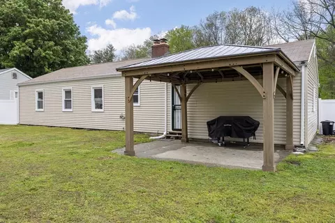 376 Hermitage Dr, Springfield, MA 01129 photo 30