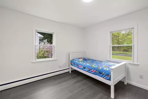 376 Hermitage Dr, Springfield, MA 01129 photo 25