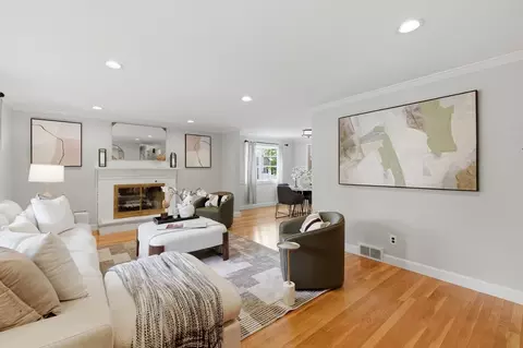 Living - 133 Pacella Dr, Dedham, MA 02026 photo 2 of 3