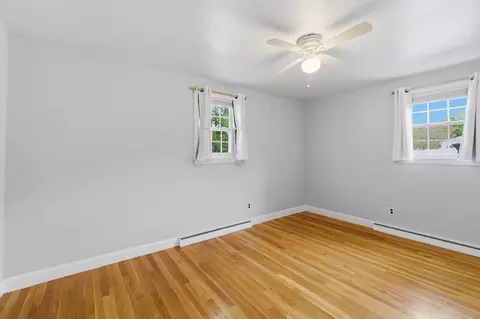 Bedroom - 133 Pacella Dr, Dedham, MA 02026 photo 3 of 7