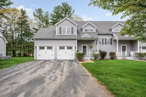 40 Lynnes Way #40, Tewksbury, MA 01876