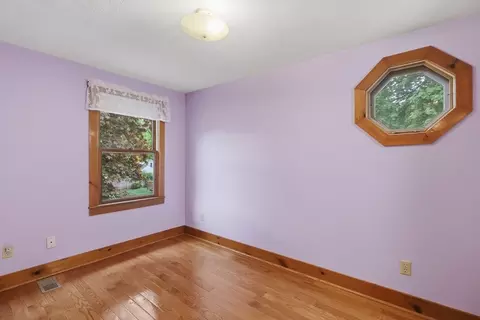 Bedroom - 1 Brookhaven Rd, Worcester, MA 01606 photo 11 of 12