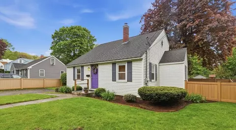 Exterior - 1 Brookhaven Rd, Worcester, MA 01606 photo 3 of 8