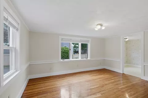 Living - 1 Brookhaven Rd, Worcester, MA 01606 photo 4 of 4