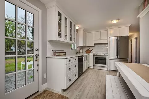 19 Beyer Dr, Easthampton, MA 01027 photo 9
