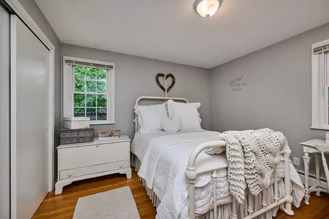 19 Beyer Dr, Easthampton, MA 01027 photo 16