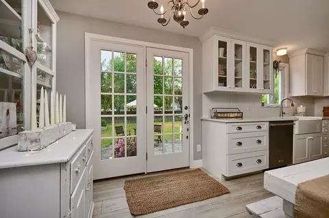 19 Beyer Dr, Easthampton, MA 01027 photo 7