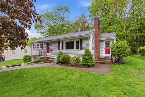 141 Pine Ridge Rd, Reading, MA 01867